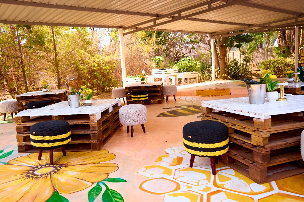 Chelsea Bee's Outdoor Day